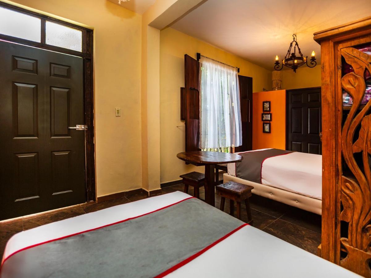 Casa Aluxes Hotel Valladolid Kültér fotó
